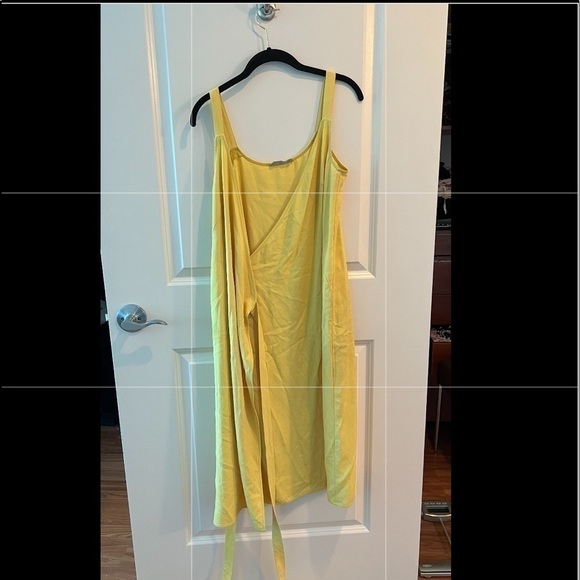 EVERLANE Japanese GoWeave Sleeveless Wrap Dress - Picture 2 of 12